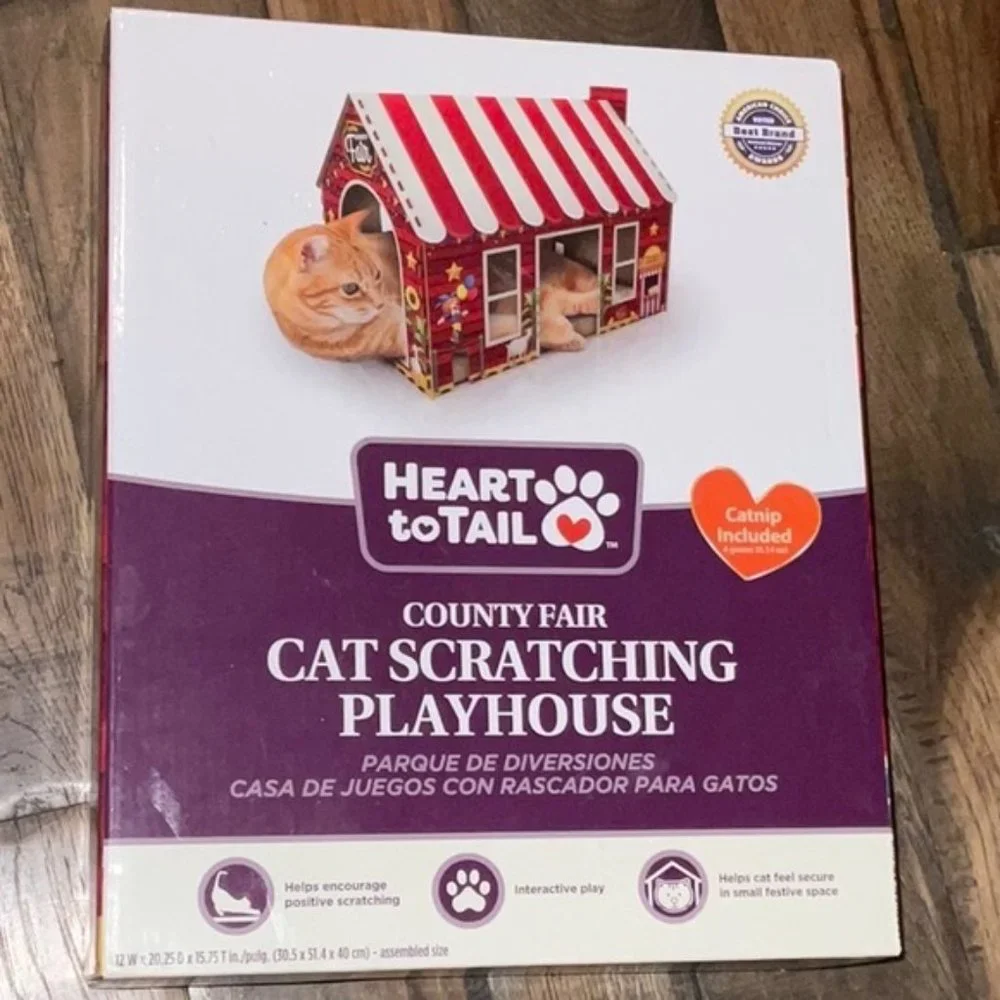 Cat Scratching Playhouse COUNTY FAIR New In Box with catnip